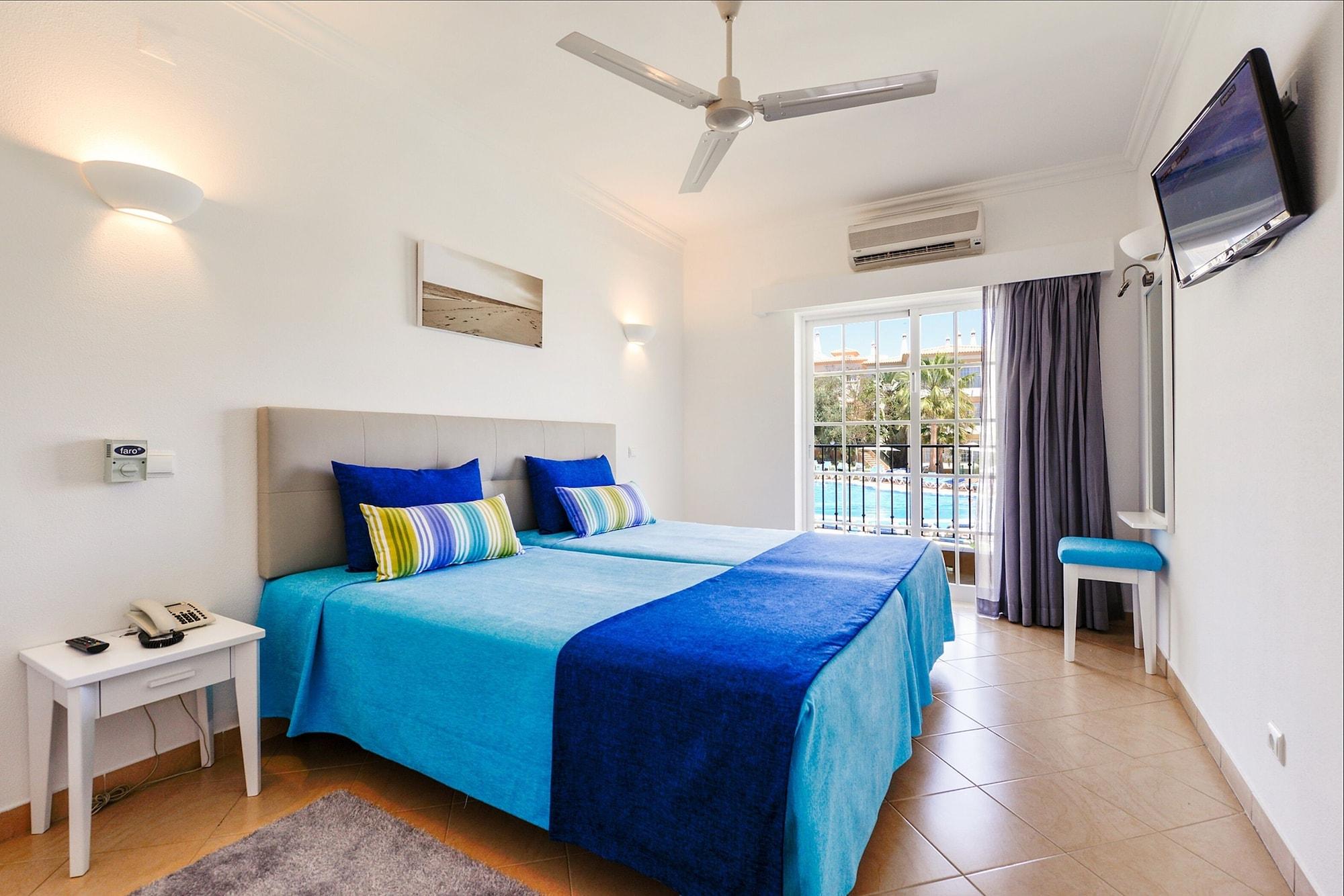 Apartahotel 3hb Clube Humbria