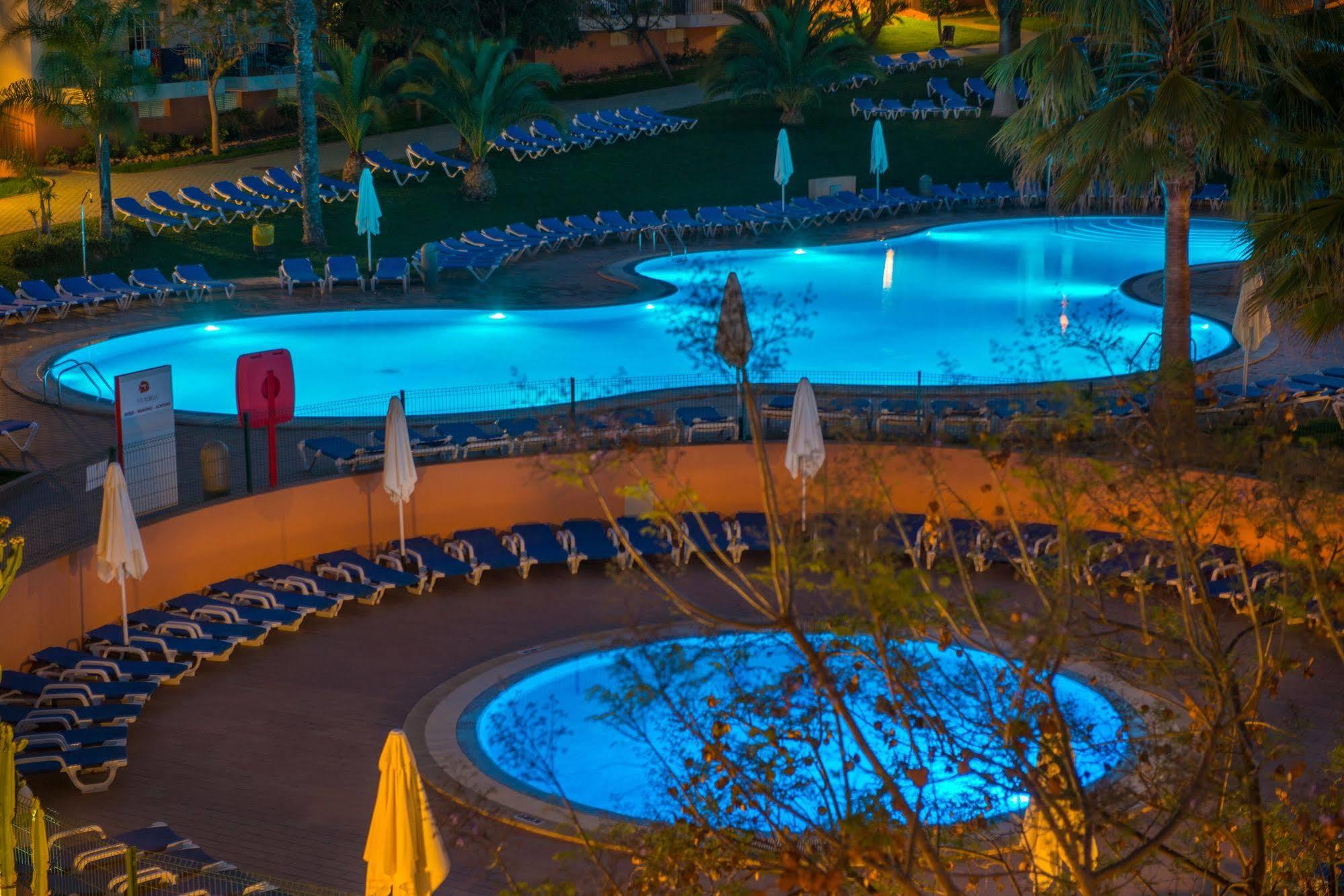 Apartahotel 3hb Clube Humbria